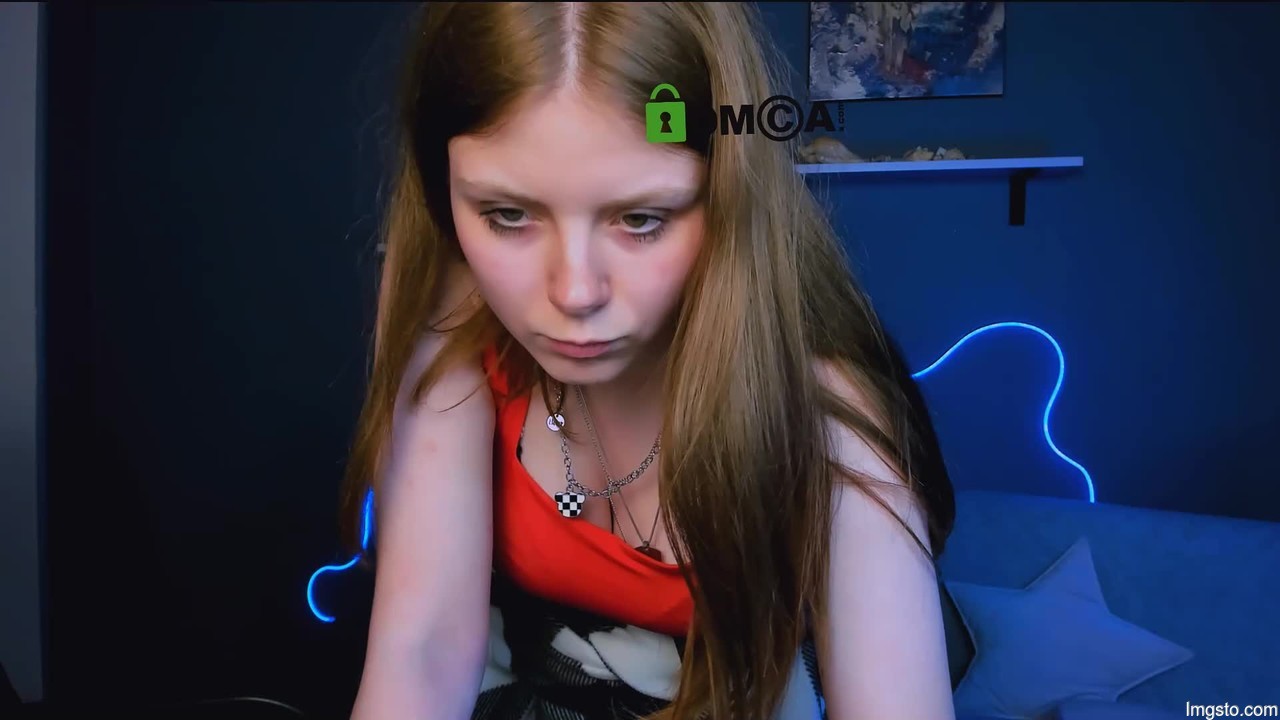 Foxy_tease_