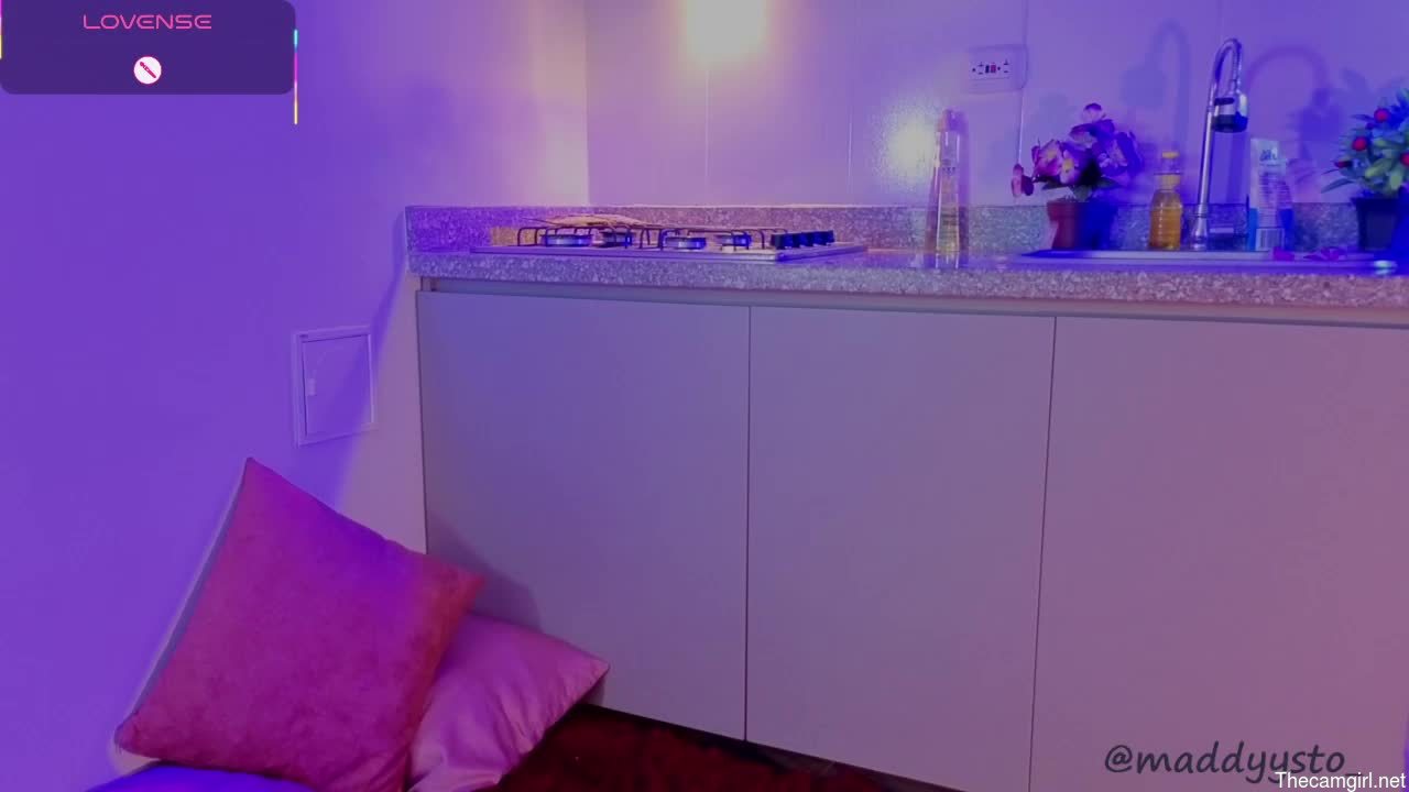 Maddystone_