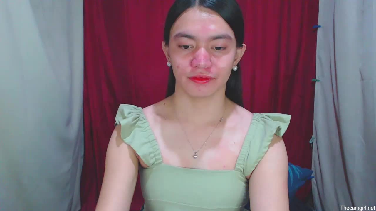 Urhottiest_katey