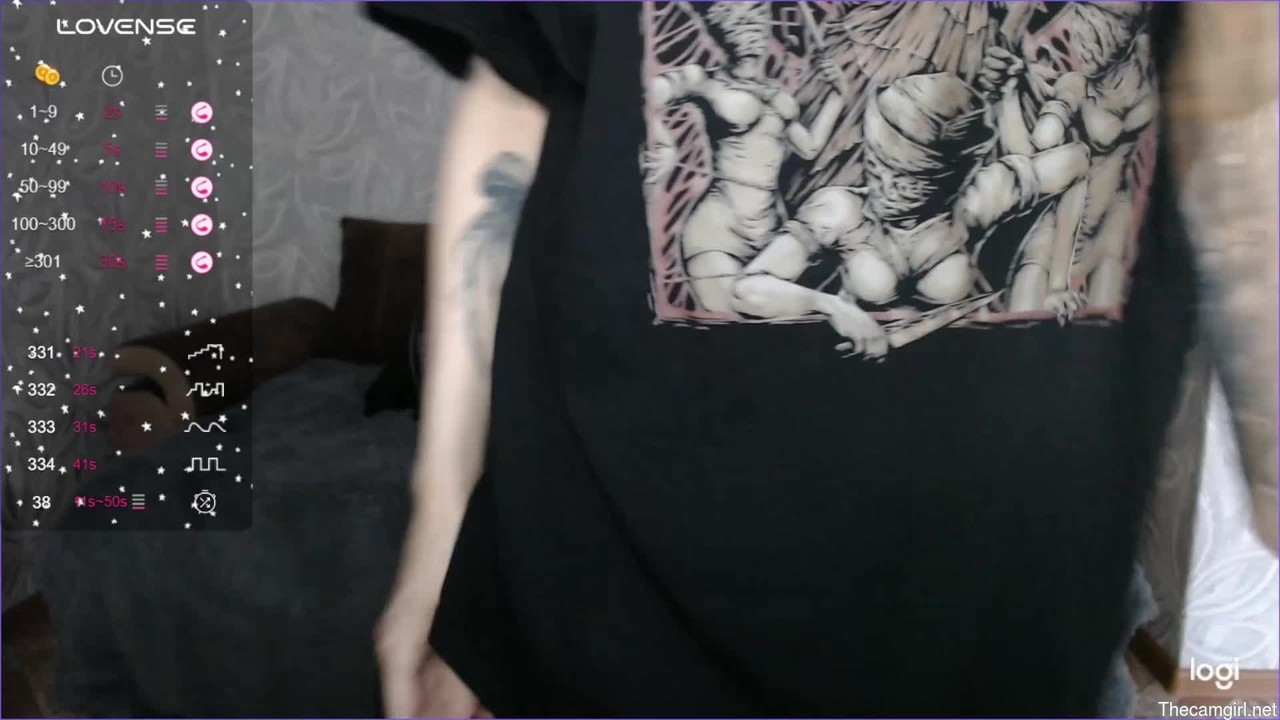 Effy_gray