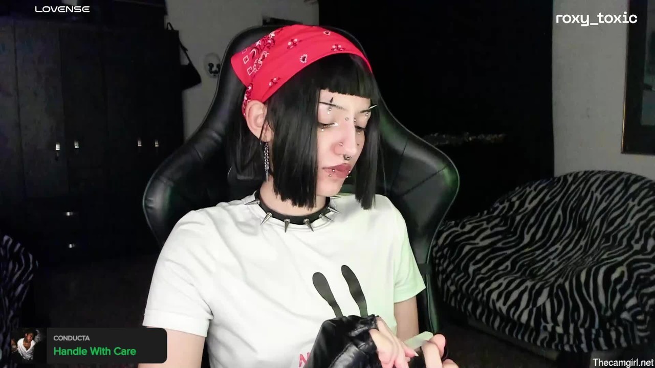Roxy_toxic