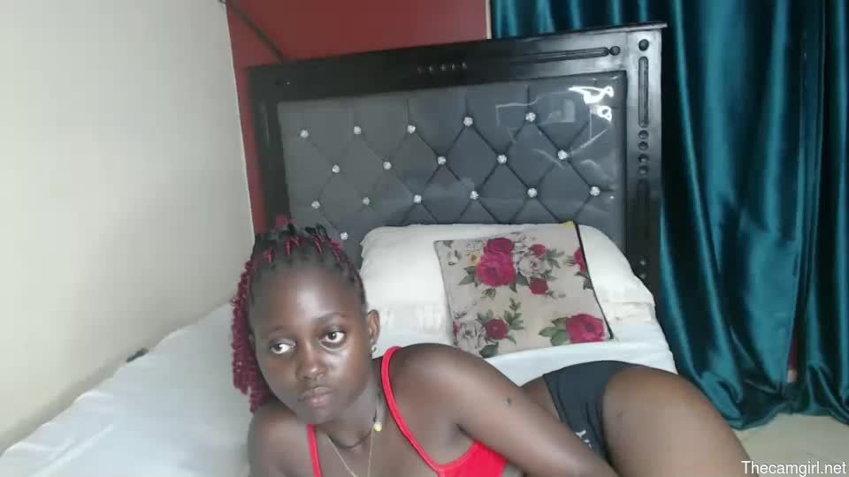 Hornybella4