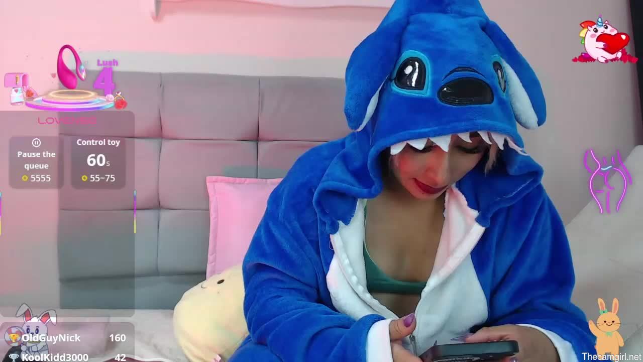 Khaleesi_j