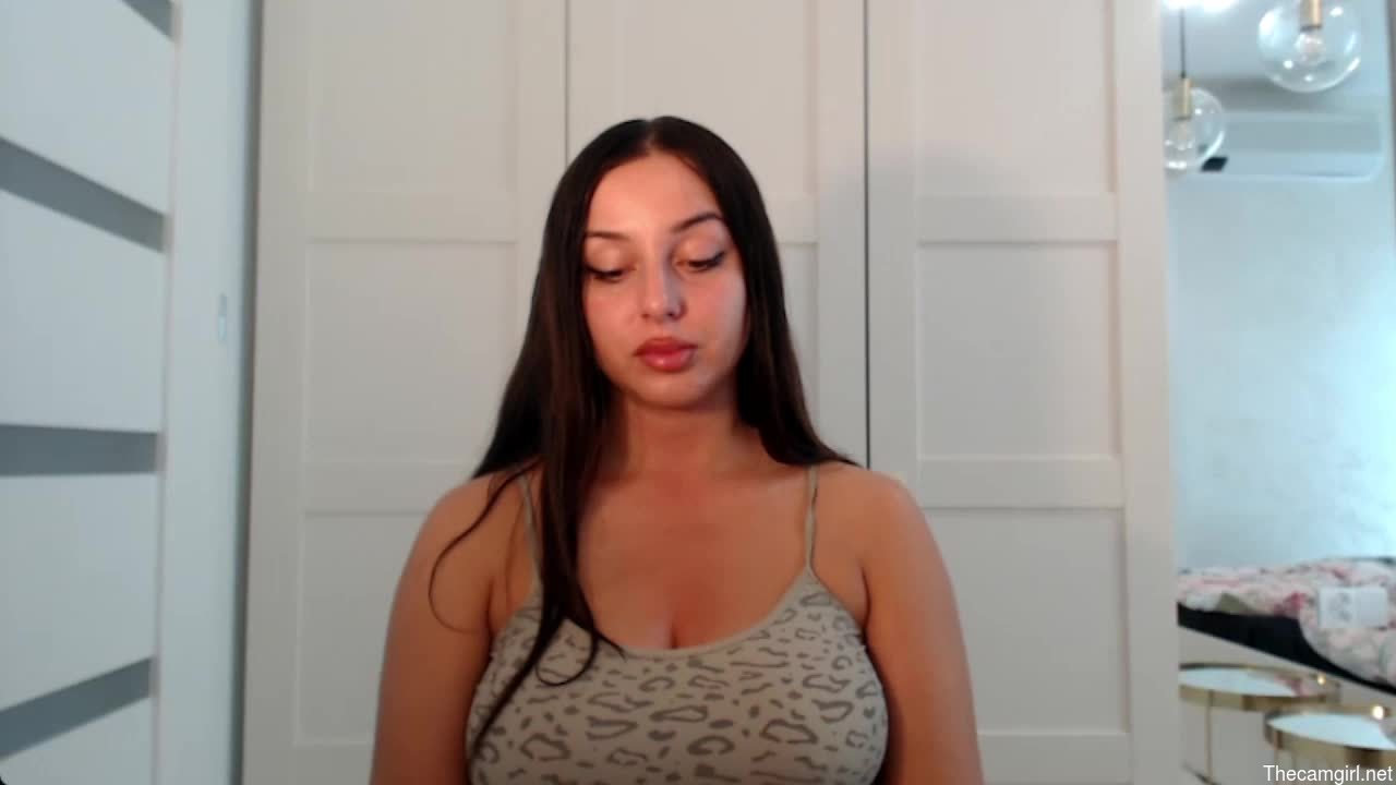 Courtney_lux