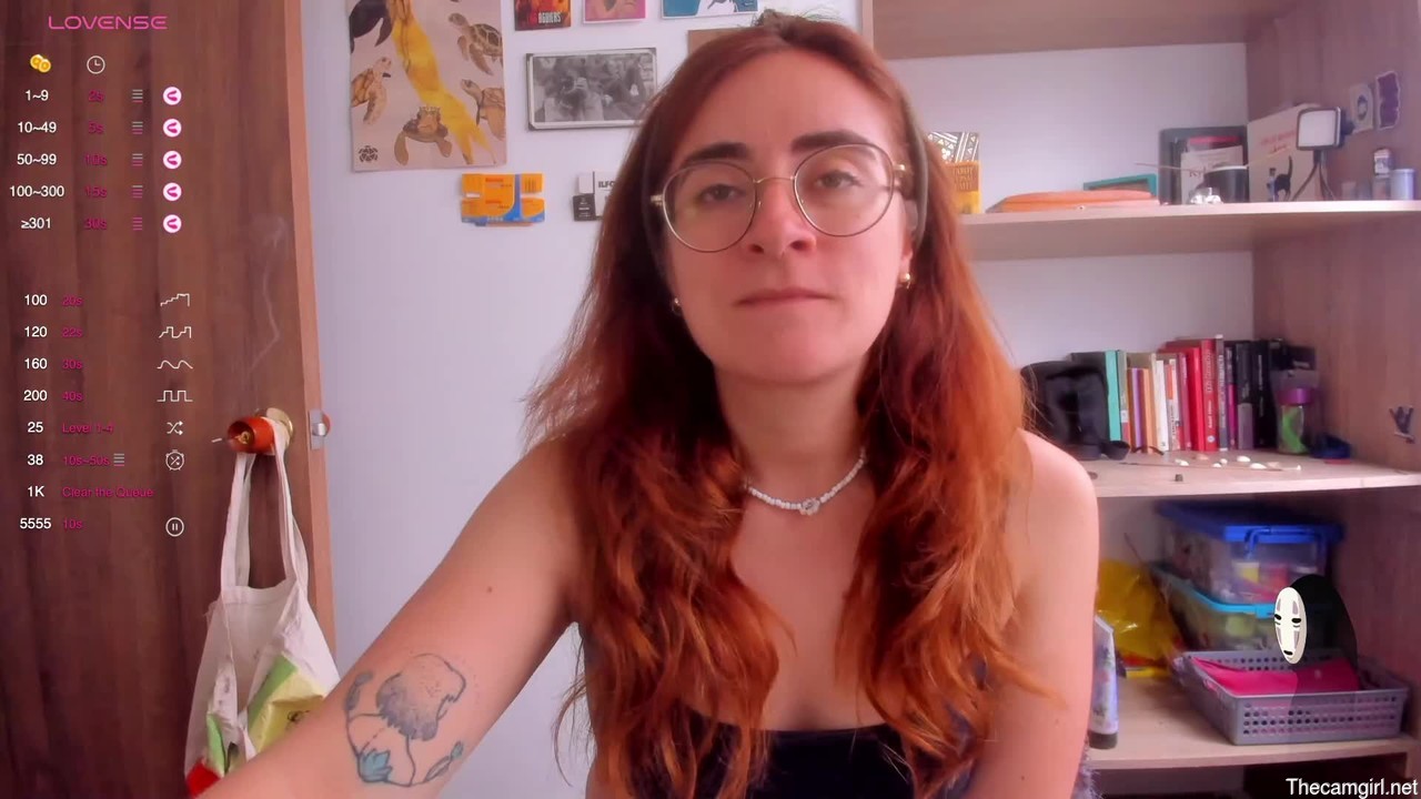 Linda_giggle