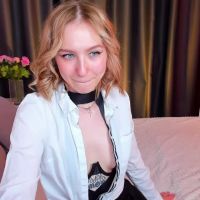 Annie_leone