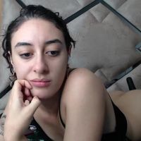 Chloe_vahos