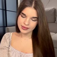 Lili_hotly