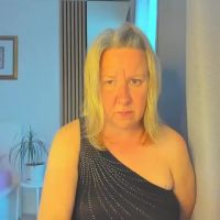 Blonde_angel20