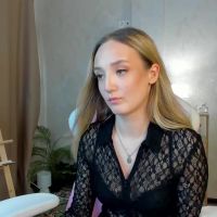 Lillian_blake
