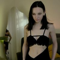 _miss_mira_
