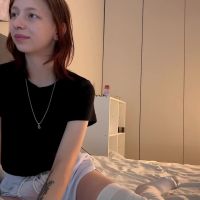 Ellie_hollow