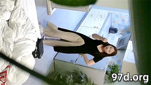 233517nzb04brsq45h4iqm.jpg