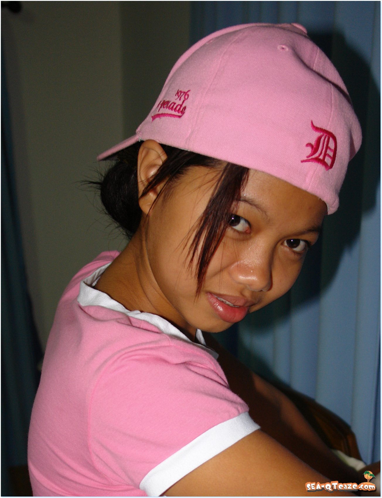 and002-040.jpg