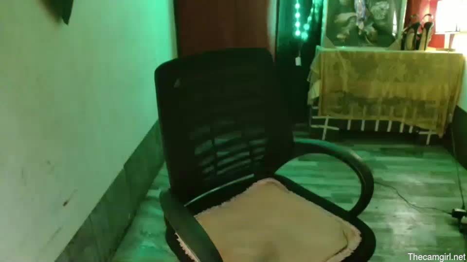 Kisses_asian143