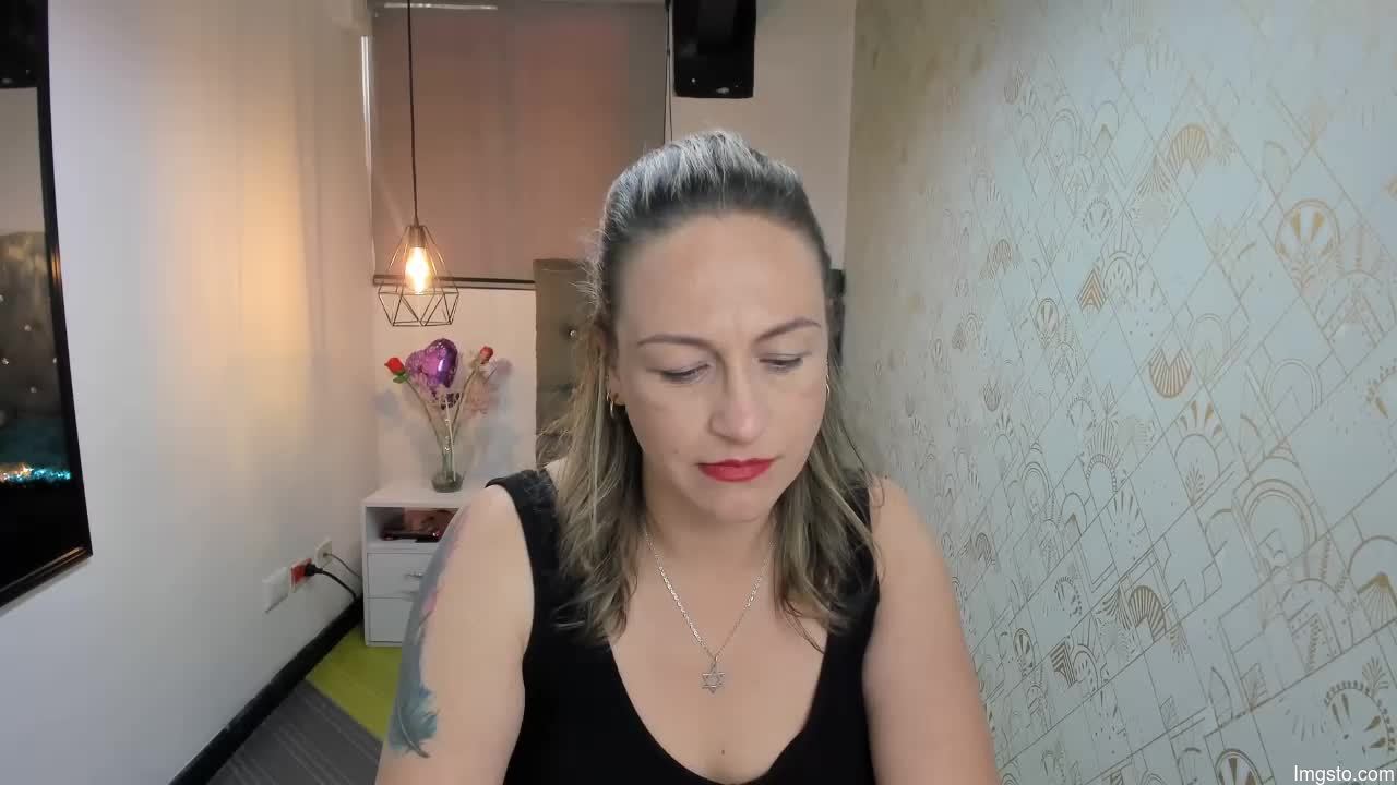 Charlot_milf