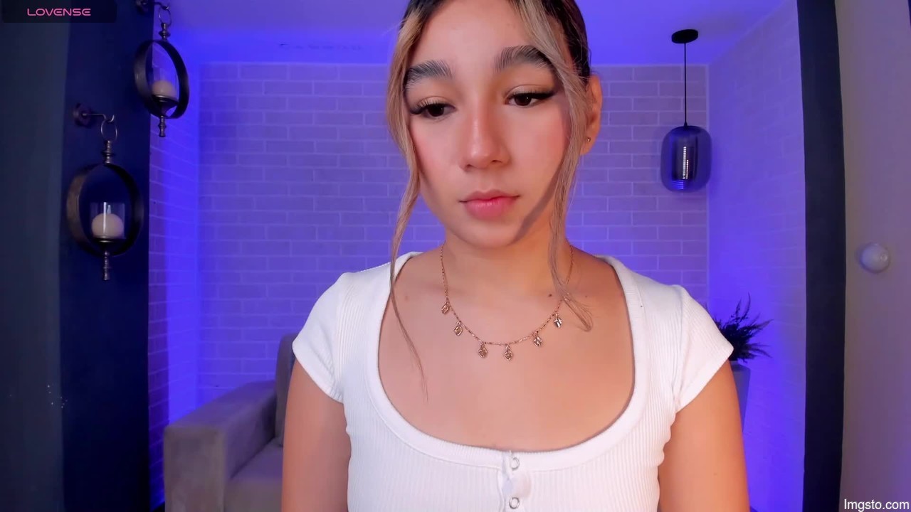 Adharamoretti_