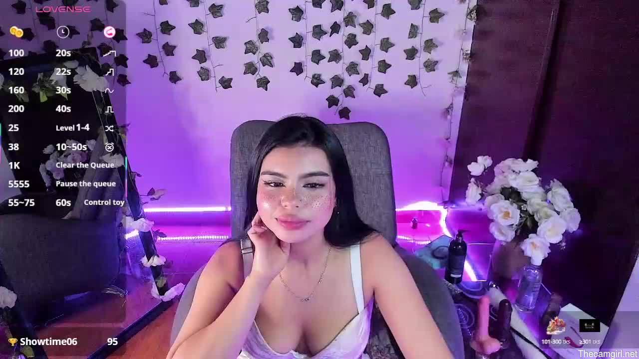 Saray__jones