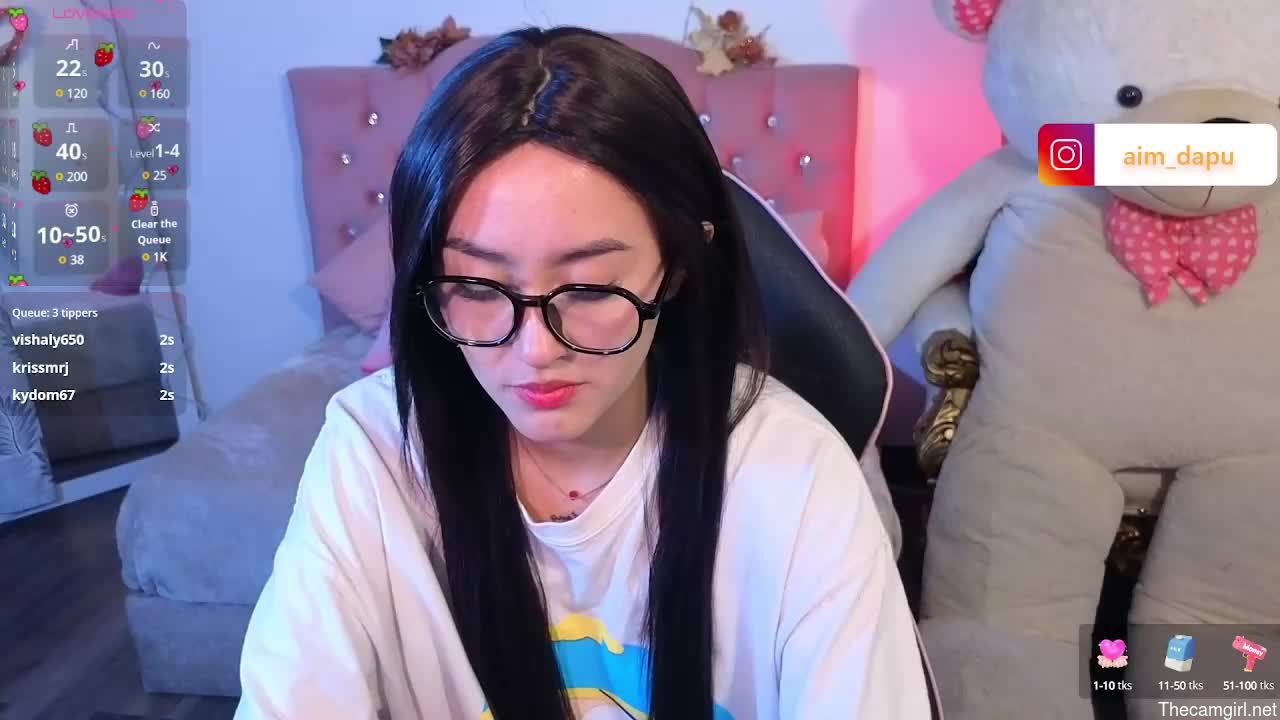 Ludo_kitty_tay