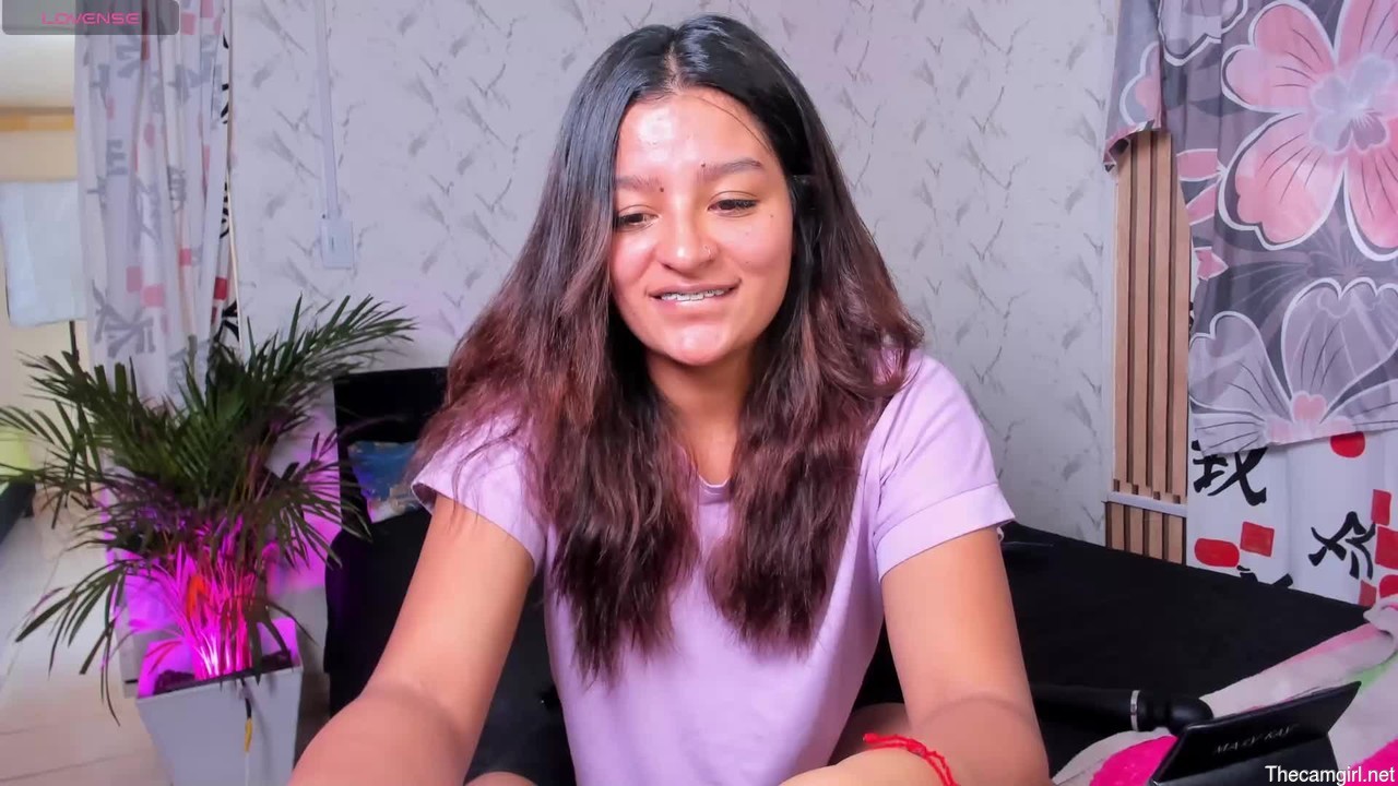 Charlotte_hot47