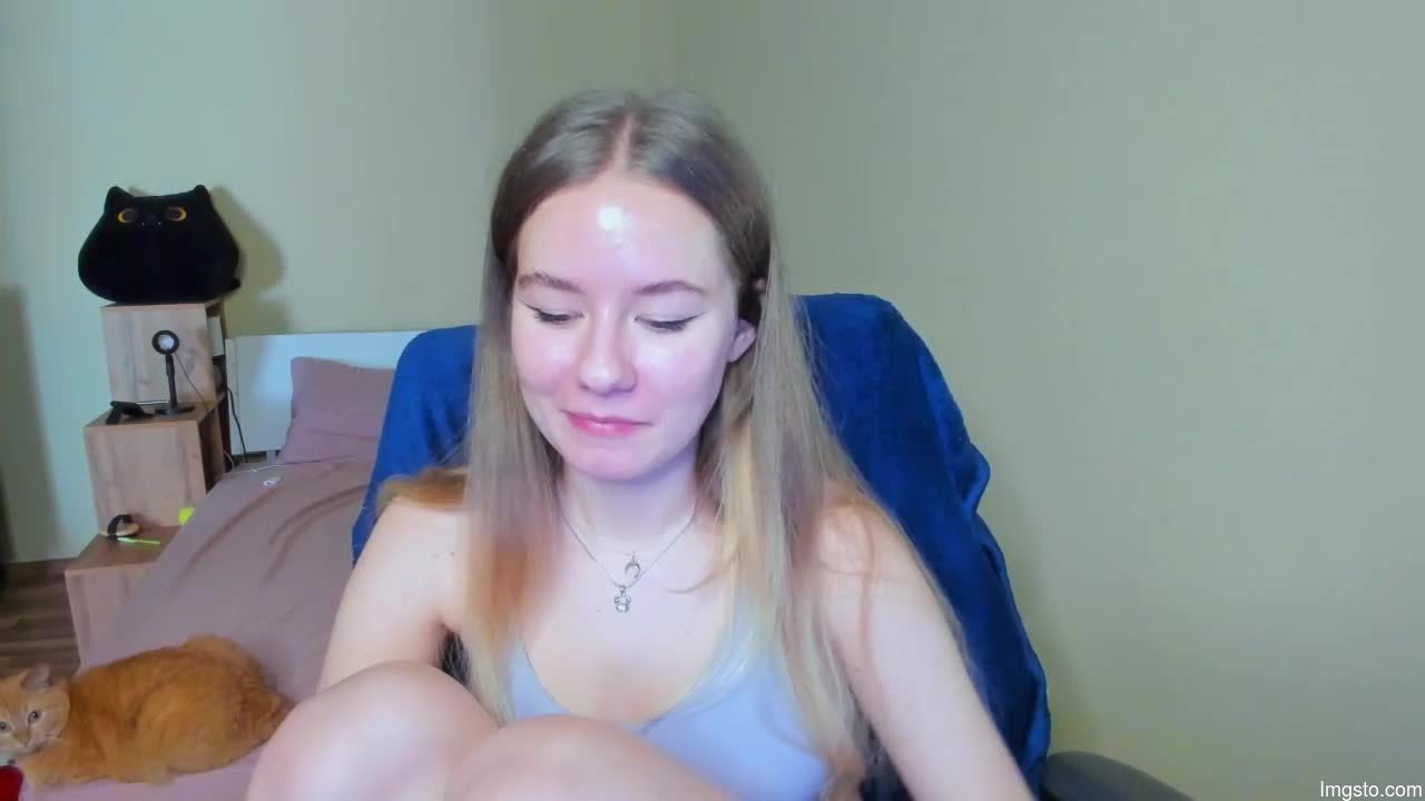 Emilyy____