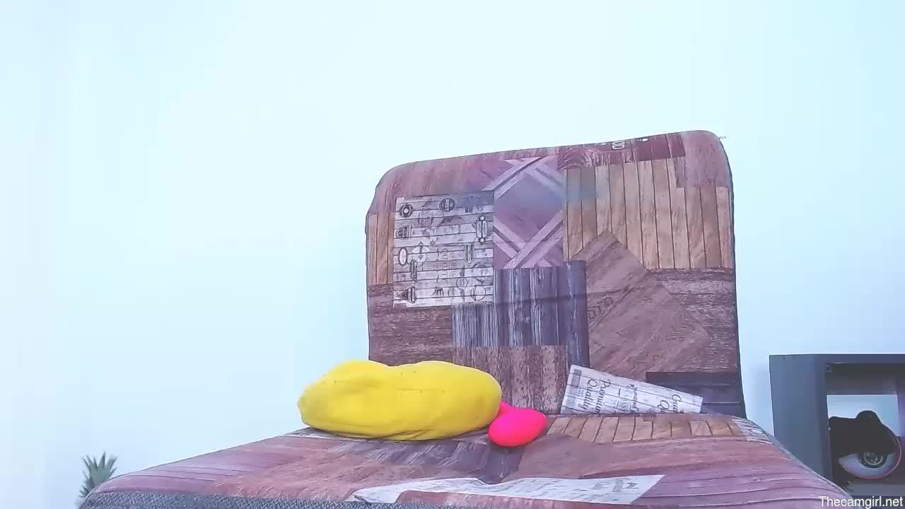 Mia_saint20