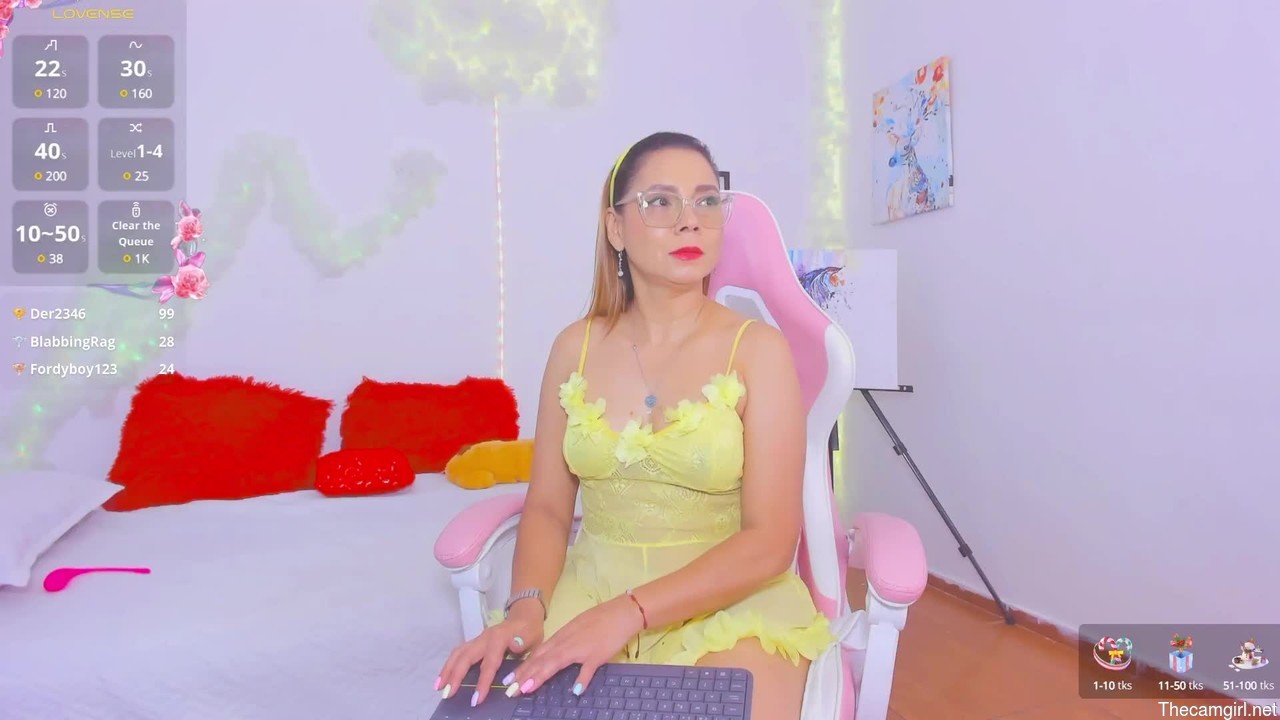 Milfaura_