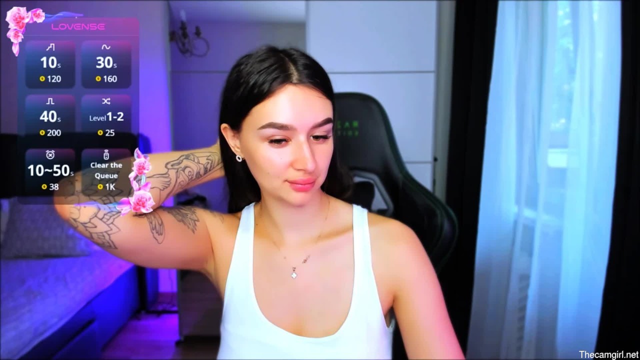 Veronica_larson