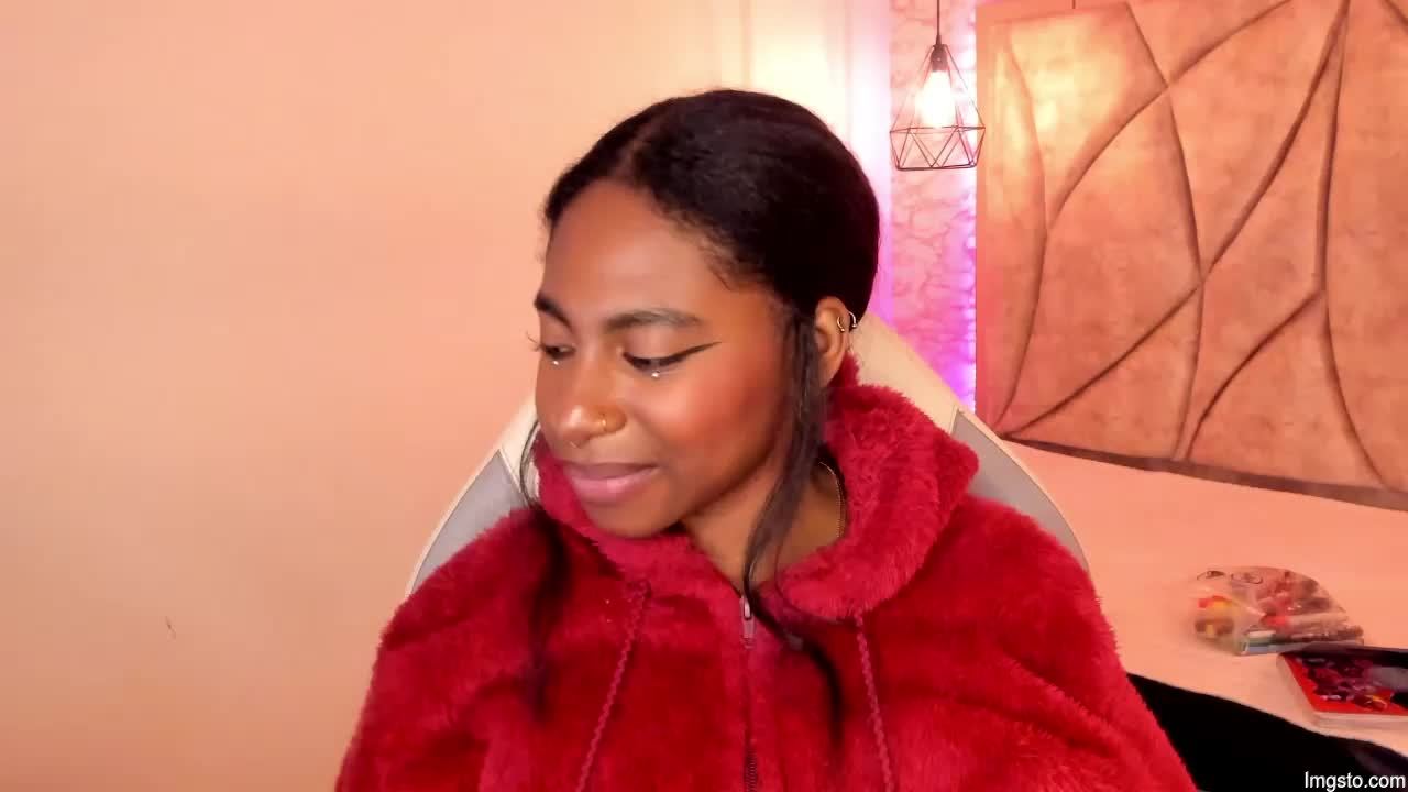 Queen_perla_