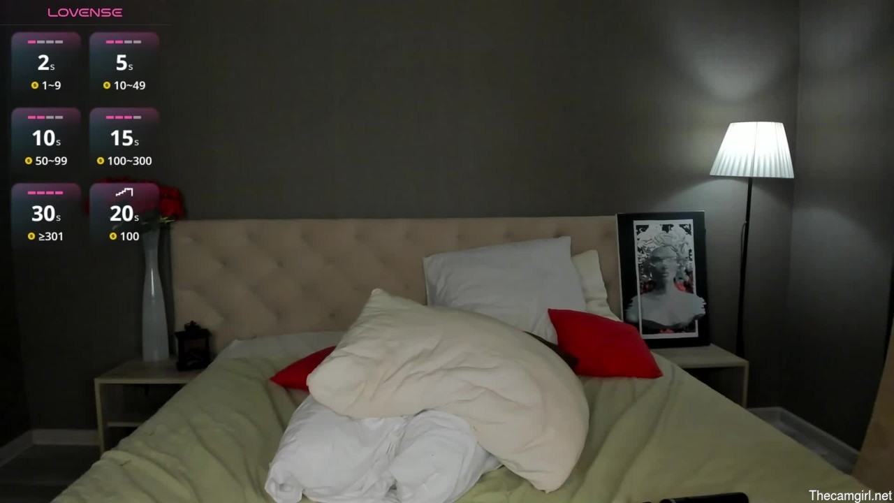 Hollyylee