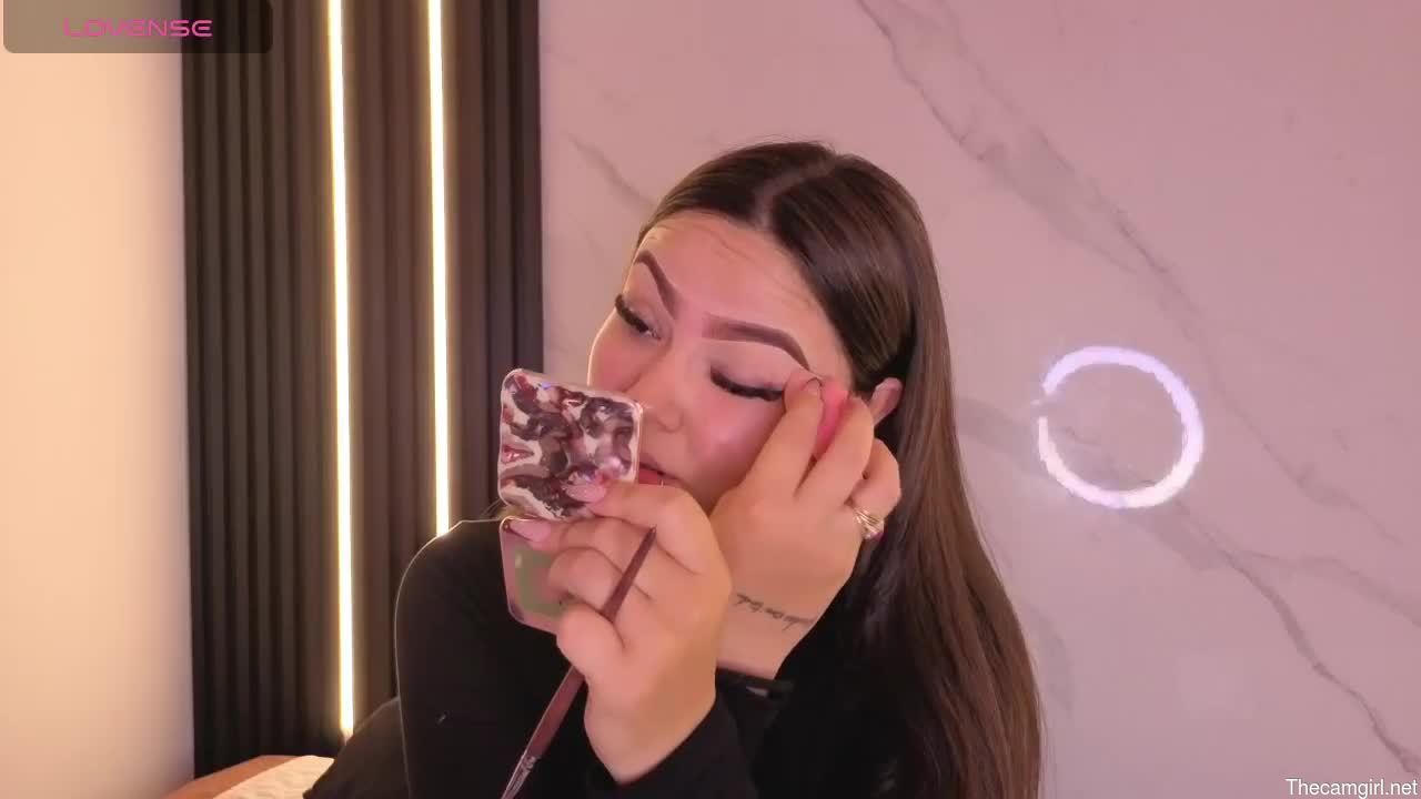 Bella_manson_