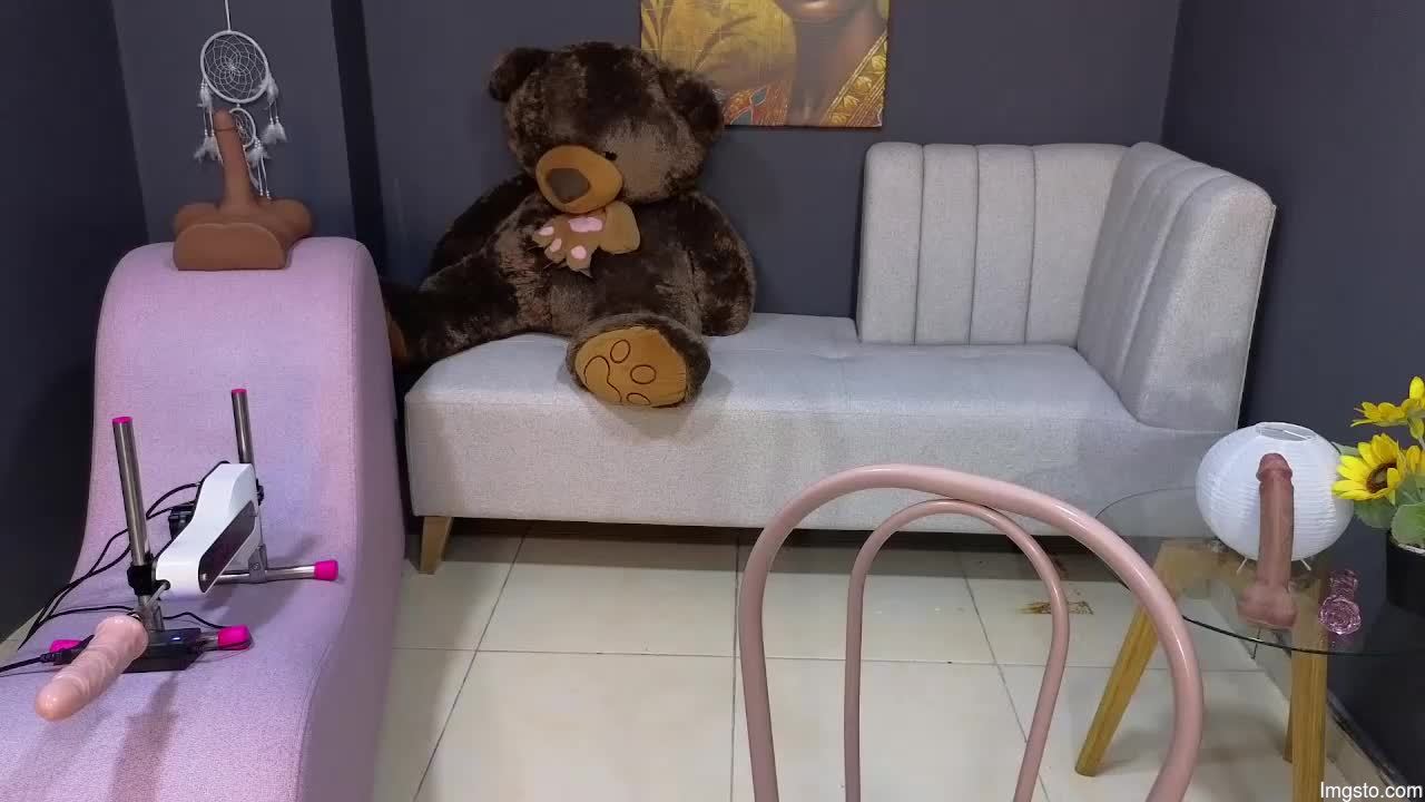 Lia_assholeorange_