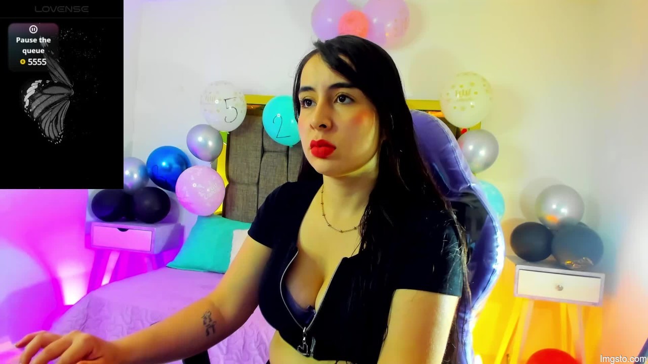 Violet_avalon