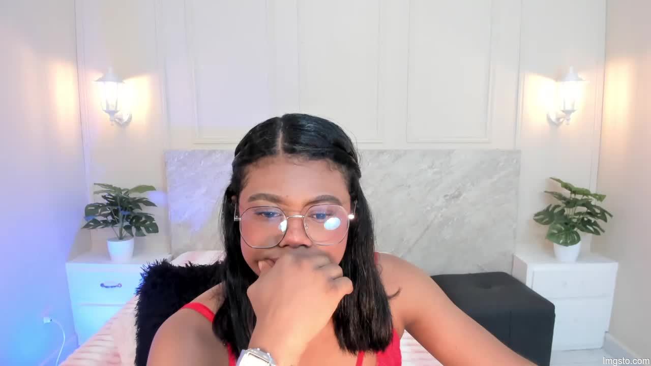Naomiember6